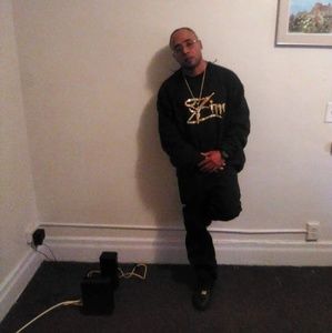 Meet your Posher, Raymond